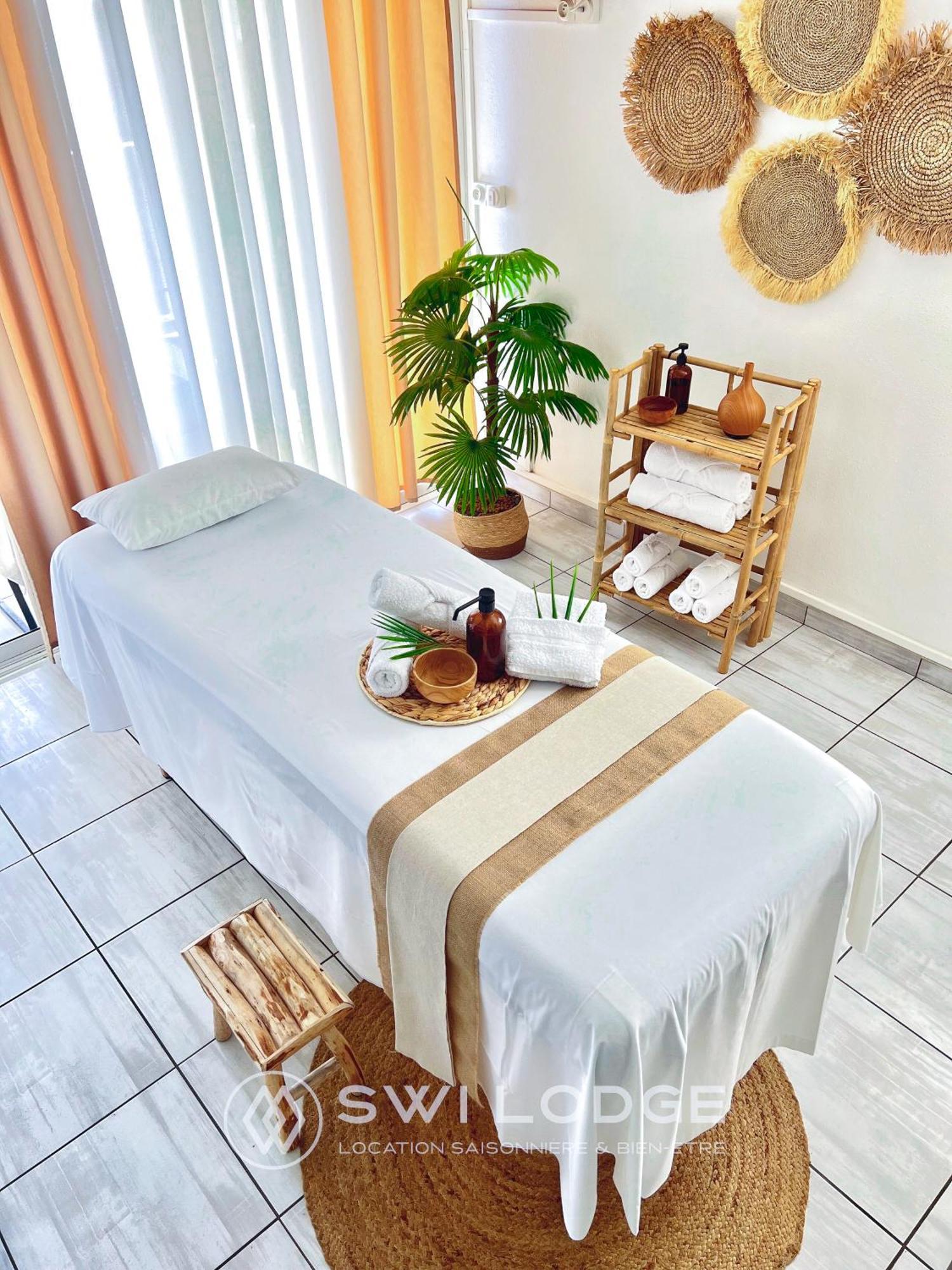 Swilodge Vue Sur Mer ! Petit Dejeuner Et Location De Voiture Possible Le Moule Esterno foto